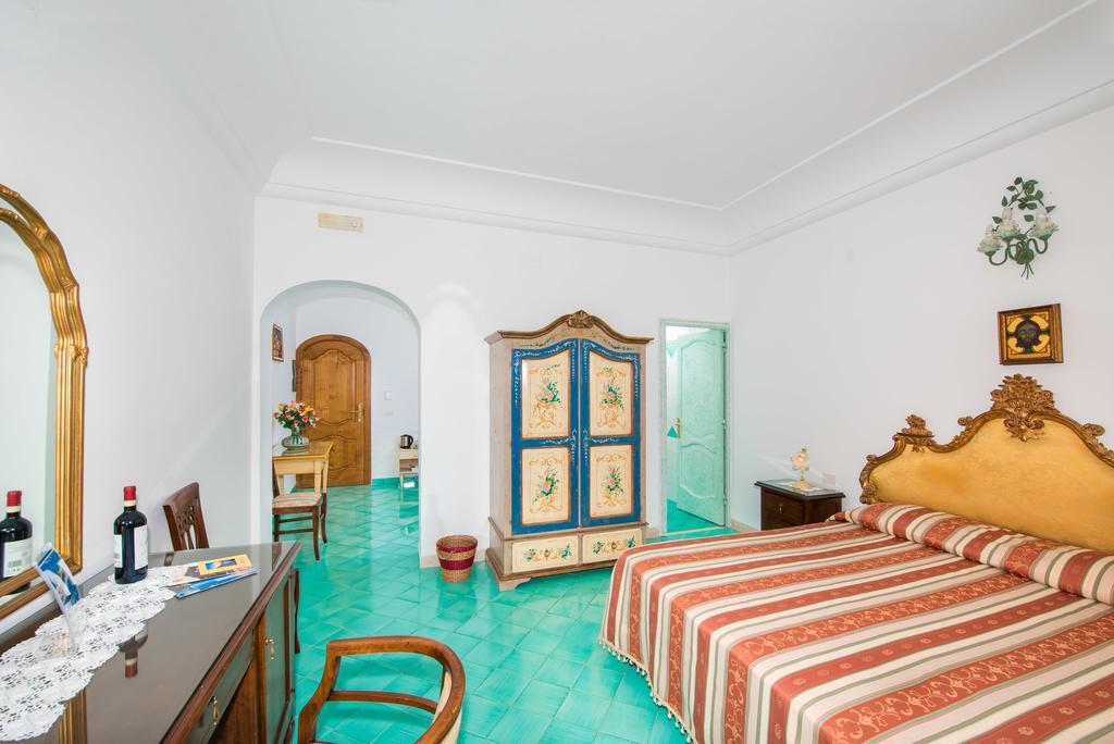 La Rosa Dei Venti Aparthotel โปซิตาโน ภายนอก รูปภาพ