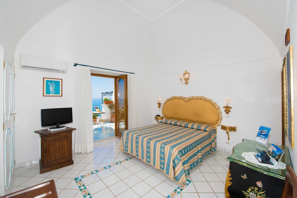 La Rosa Dei Venti Aparthotel โปซิตาโน ภายนอก รูปภาพ