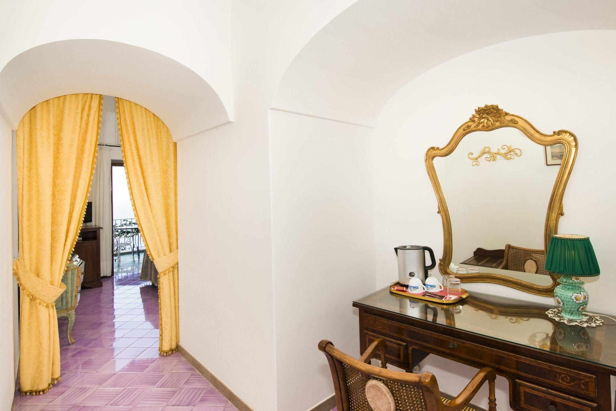 La Rosa Dei Venti Aparthotel โปซิตาโน ภายนอก รูปภาพ
